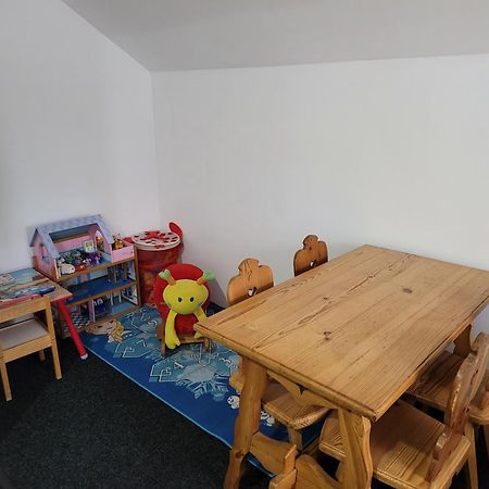 Penzion Karolina Lučany nad Nisou エクステリア 写真